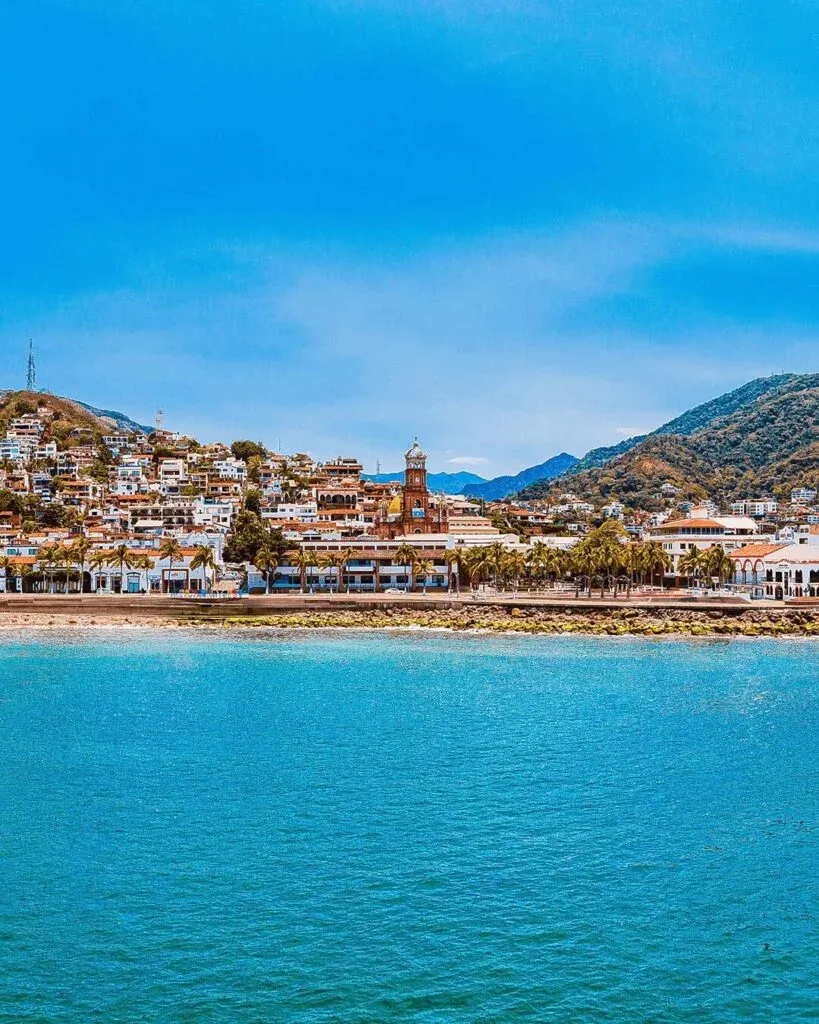 Puerto Vallarta at sunset — High End